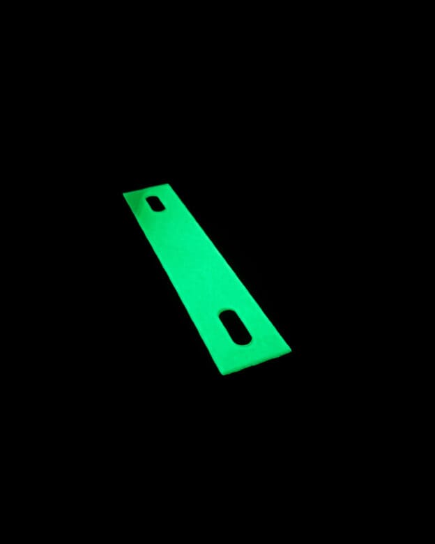 Efterlysande markering GL-445 - Glow in the dark - Aluminium 50mm