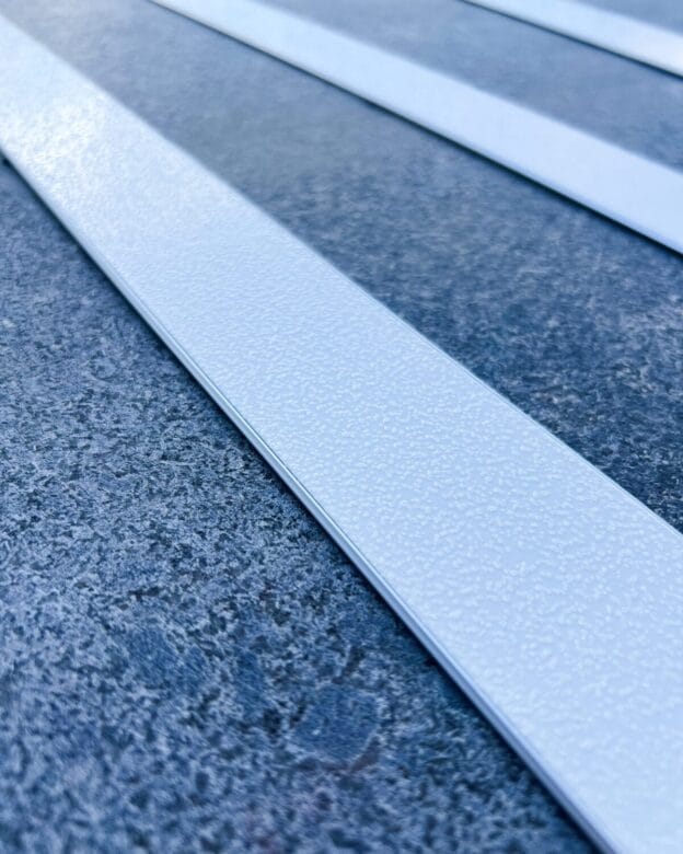 Ledstråk ERIKSBERG - Ledstavslist aluminium med ilägg, 3M - 1000x57mm